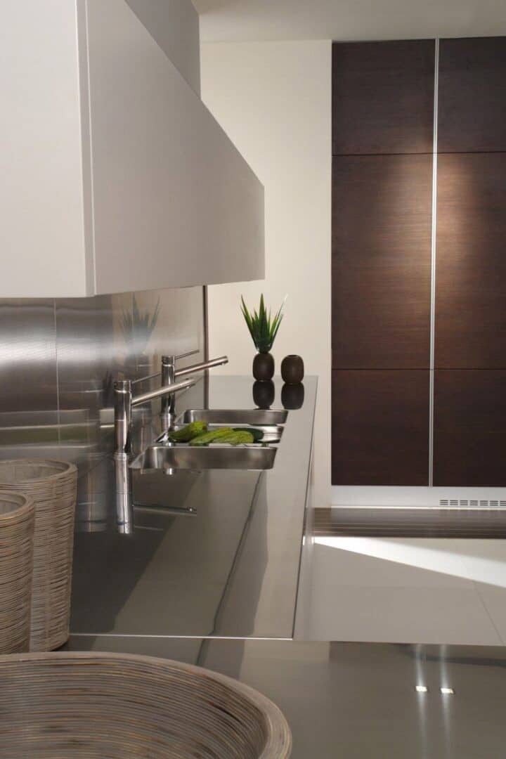 Mesada acero inoxidable 5cm