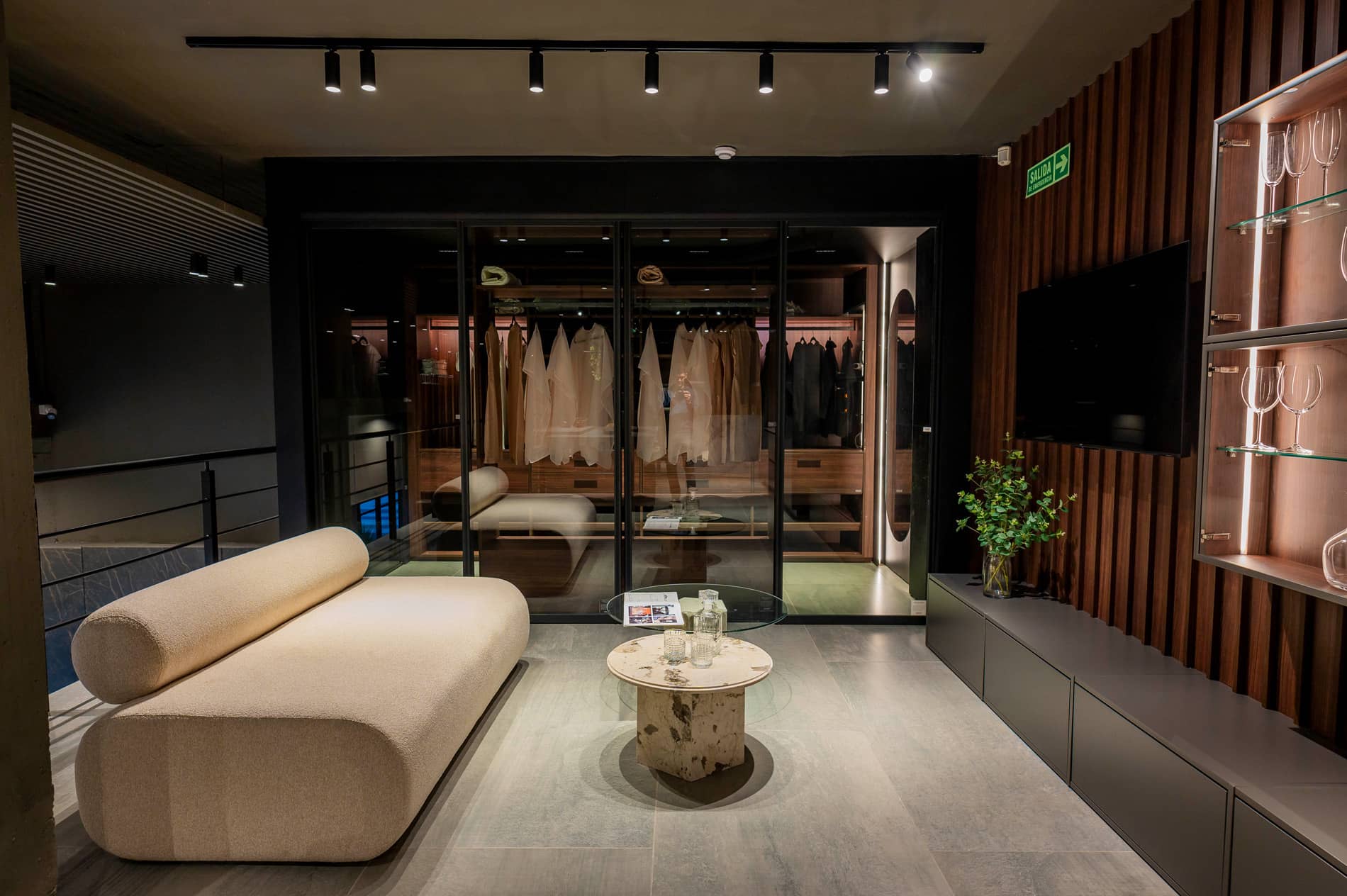 Milano amoblamientos